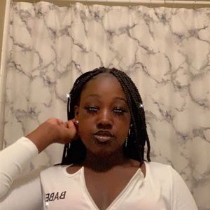 Meet your Posher, Ayan